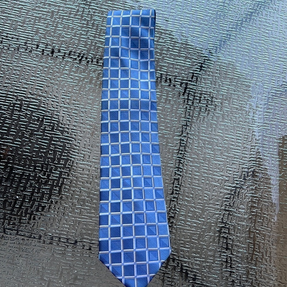 Blue checkered dress tie